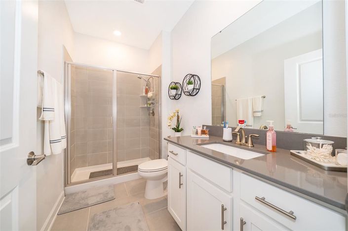 Image No.19-5 Bed Property for sale