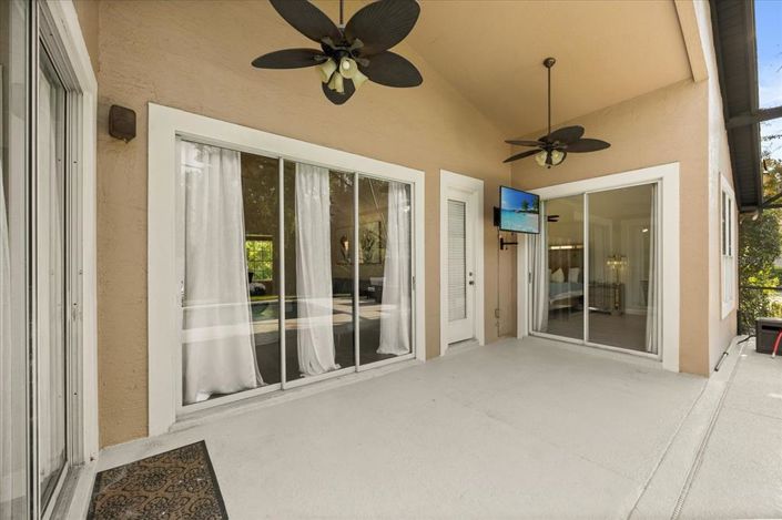 Image No.9-4 Bed Property for sale