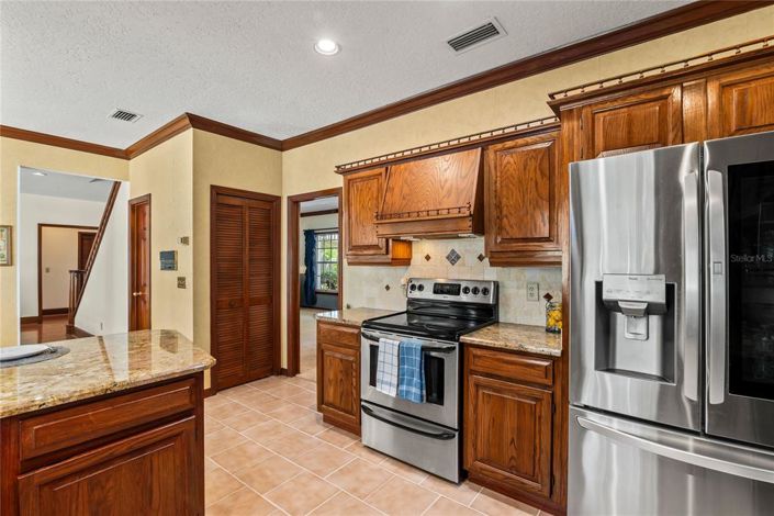 Image No.16-4 Bed Property for sale