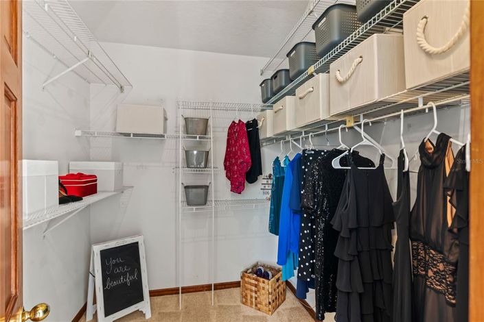 Image No.27-4 Bed Property for sale