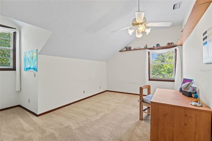 Image No.32-4 Bed Property for sale