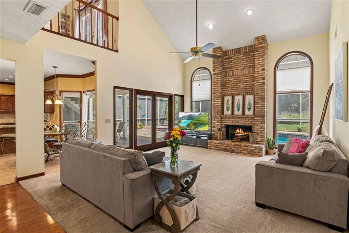 Image No.9-4 Bed Property for sale