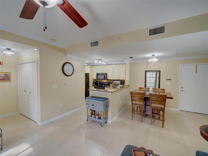 Image No.18-2 Bed Property for sale