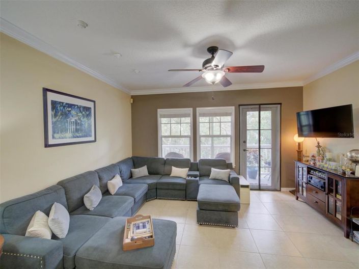 Image No.9-2 Bed Property for sale