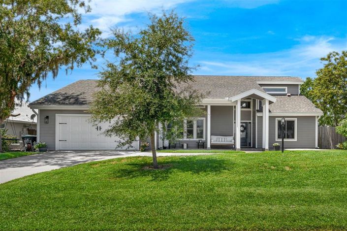 Image No.2-4 Bed Property for sale