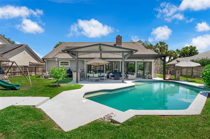 Image No.39-4 Bed Property for sale