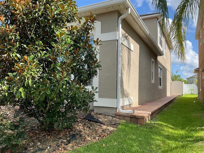 Image No.17-4 Bed Property for sale