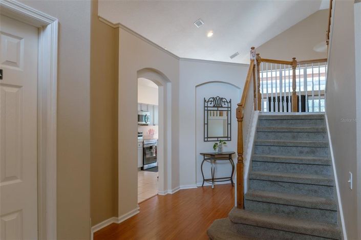 Image No.30-5 Bed Property for sale