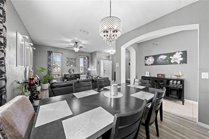 Image No.12-5 Bed Property for sale