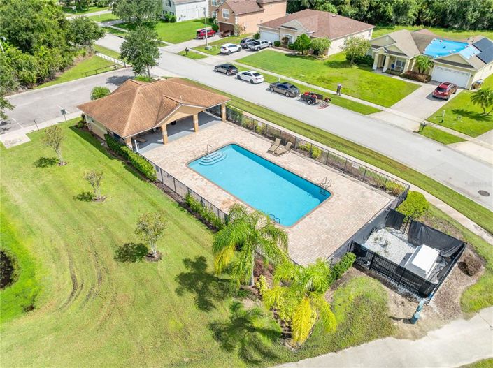 Image No.71-5 Bed Property for sale