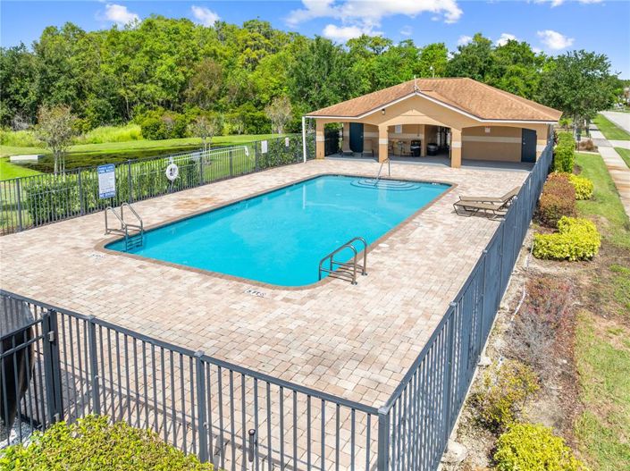 Image No.73-5 Bed Property for sale