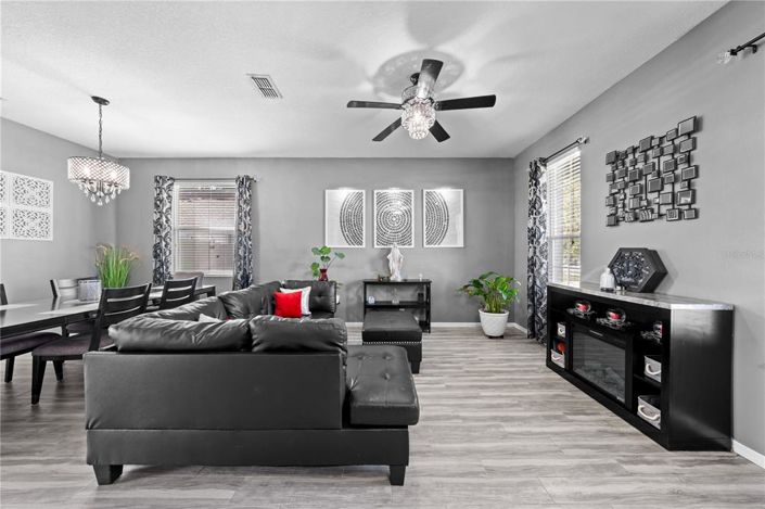 Image No.8-Propriété de 5 chambres à vendre à Kissimmee