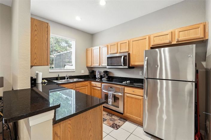 Image No.14-4 Bed Townhouse for sale