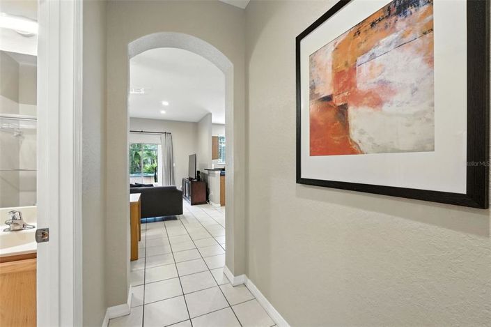 Image No.3-4 Bed Townhouse for sale