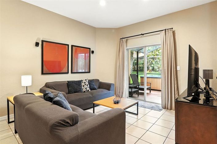 Image No.9-4 Bed Townhouse for sale