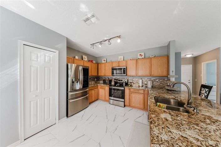 Image No.14-Propriété de 4 chambres à vendre à Kissimmee