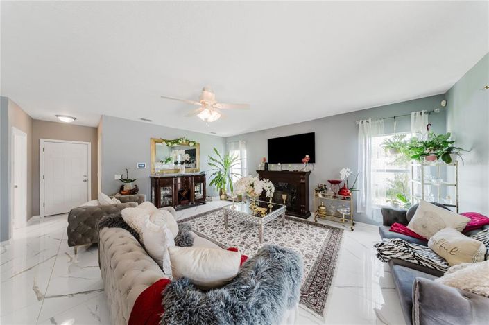 Image No.18-Propriété de 4 chambres à vendre à Kissimmee