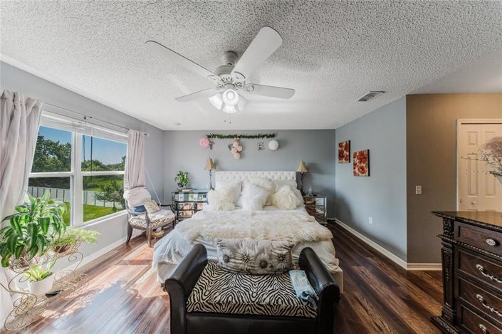 Image No.23-Propriété de 4 chambres à vendre à Kissimmee