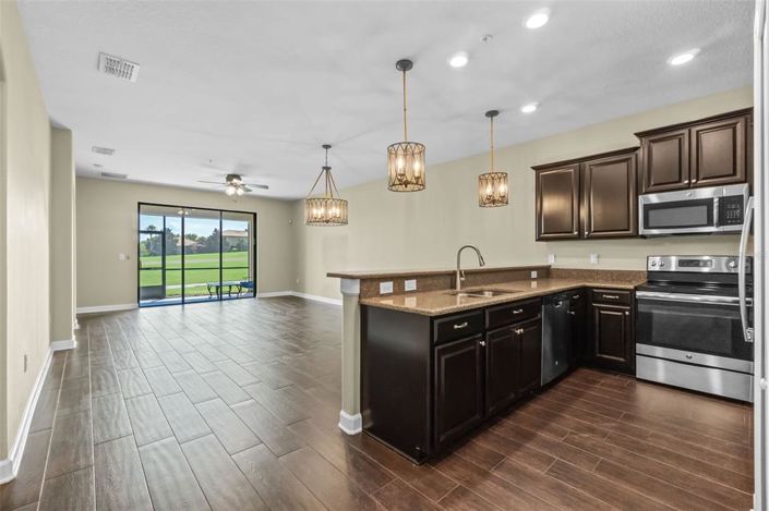 Image No.3-Propriété de 2 chambres à vendre à Davenport