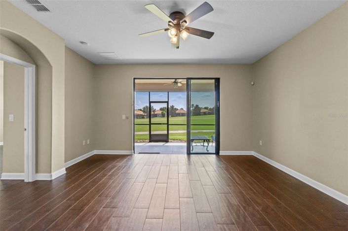 Image No.8-Propriété de 2 chambres à vendre à Davenport