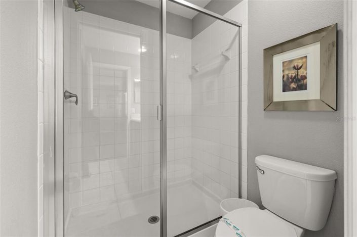 Image No.26-5 Bed Property for sale