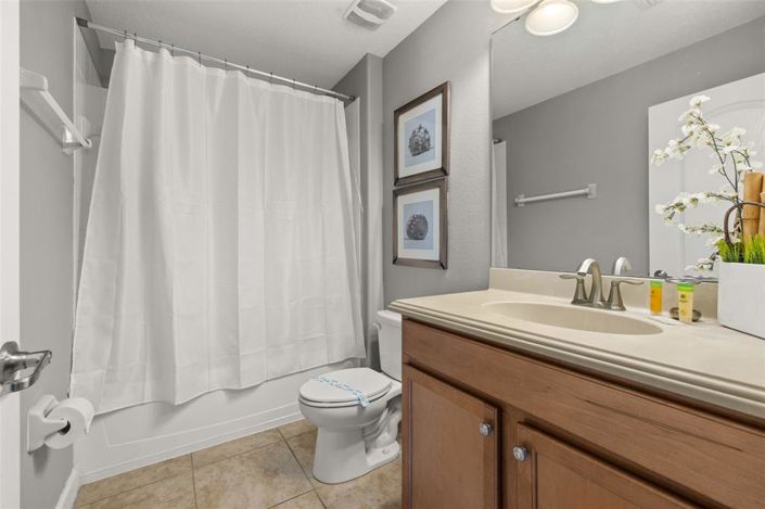 Image No.30-5 Bed Property for sale