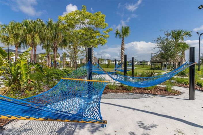 Image No.75-5 Bed Property for sale