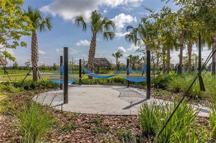 Image No.76-5 Bed Property for sale