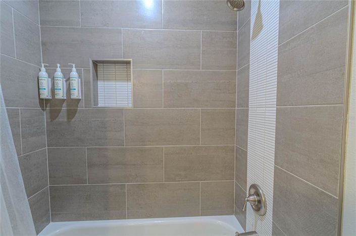 Image No.20-3 Bed Property for sale