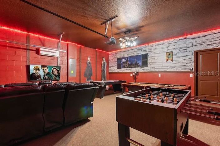 Image No.14-5 Bed Property for sale