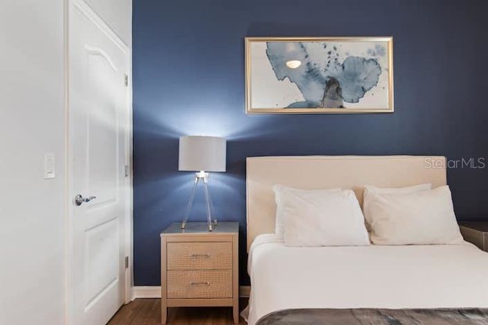 Image No.23-5 Bed Property for sale