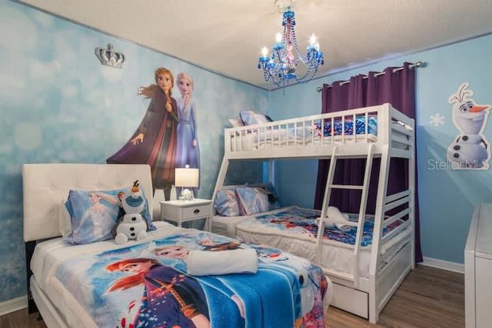 Image No.35-5 Bed Property for sale