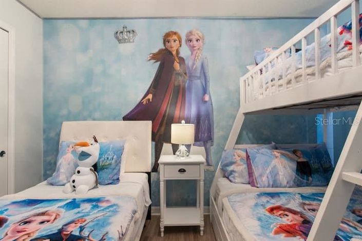 Image No.37-5 Bed Property for sale