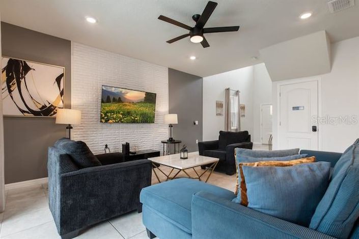 Image No.4-5 Bed Property for sale