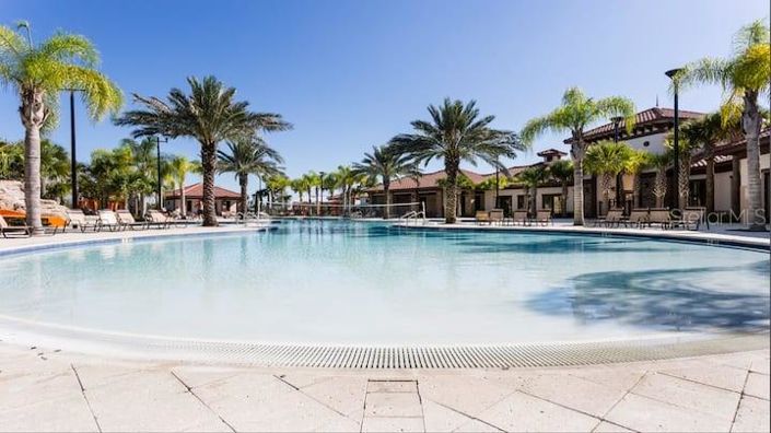 Image No.56-5 Bed Property for sale