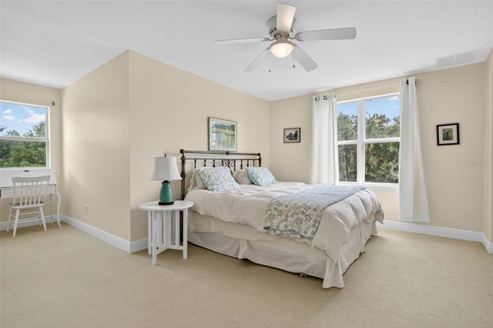 Image No.20-3 Bed Property for sale