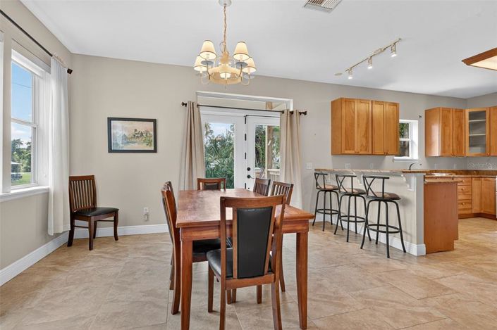 Image No.22-3 Bed Property for sale