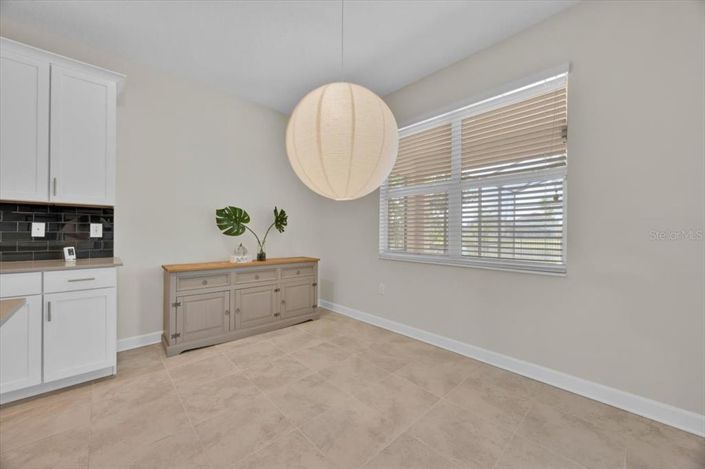 Image No.13-4 Bed Property for sale