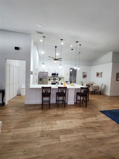 Image No.18-3 Bed Property for sale