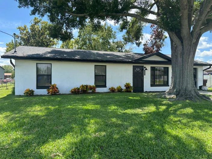 Image No.2-3 Bed Property for sale