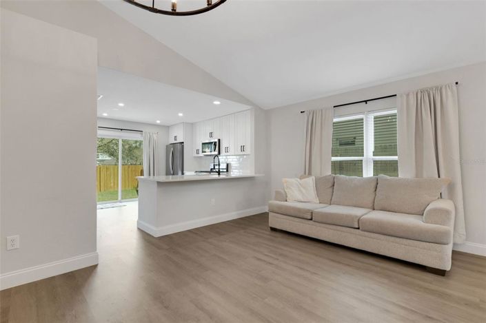 Image No.8-Propriété de 3 chambres à vendre à Davenport