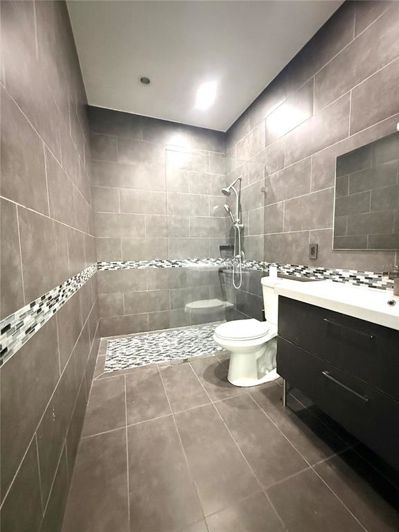 Image No.23-4 Bed Property for sale