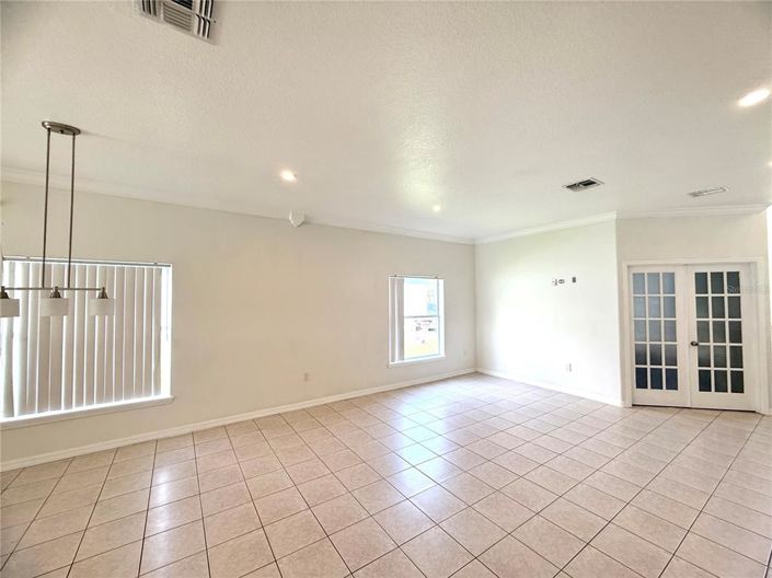 Image No.6-4 Bed Property for sale