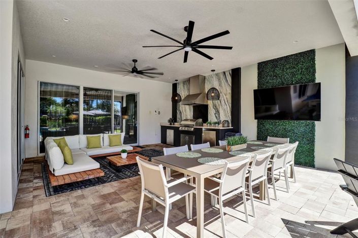 Image No.7-6 Bed Property for sale