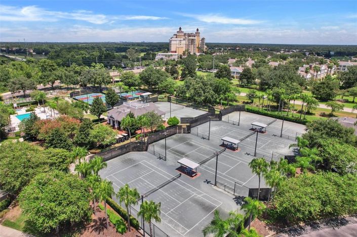 Image No.89-6 Bed Property for sale