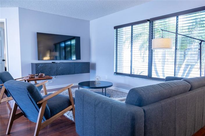 Image No.7-4 Bed Property for sale