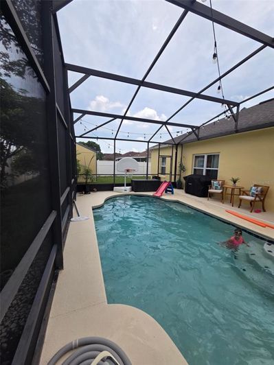 Image No.11-4 Bed Property for sale