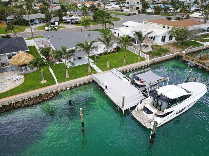 Image No.10-4 Bed Property for sale