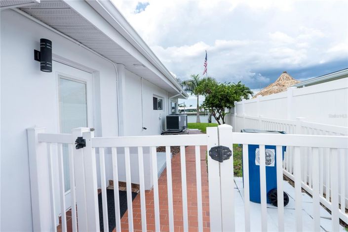 Image No.20-4 Bed Property for sale