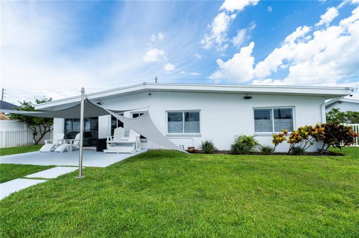 Image No.23-4 Bed Property for sale